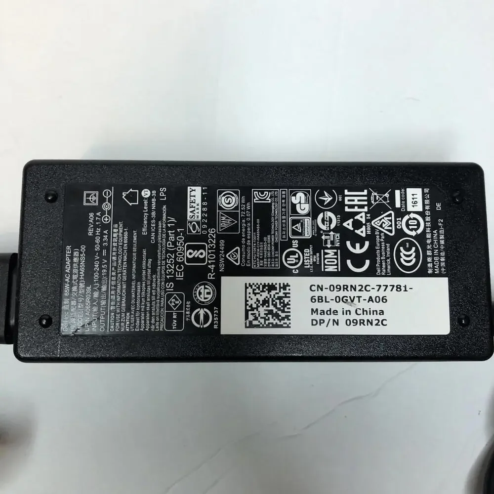 Dell Inc 65w-AC Adapter Model HA65NS5-00 Power supply